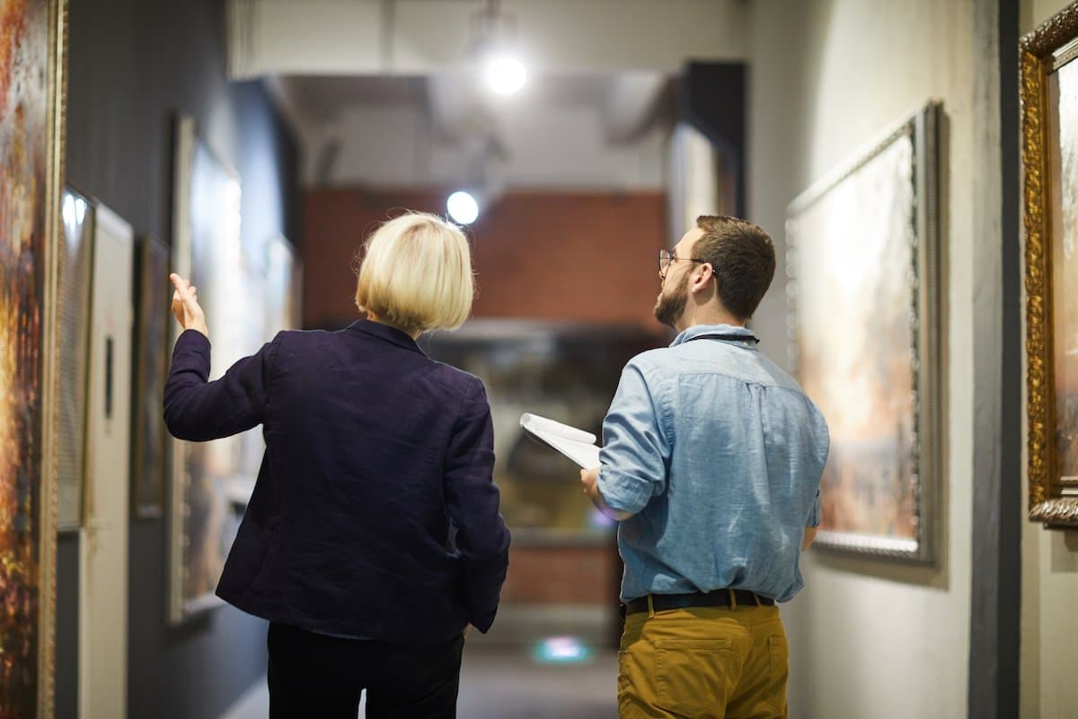 Artful Living: Finding & Choosing Artwork for Your Home