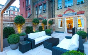 london townhouse garden furniture
